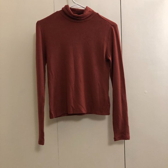 *3 for $20* Forever 21 orange turtleneck - Picture 1 of 2
